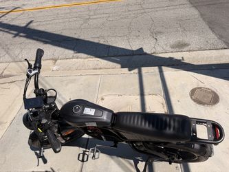 YUCHETX Electric Bike brand new