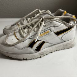 Reebok Womens Harmon Run White With Yellow Accents FV6858 Sz 8 EUC!