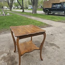 Antique Solid Oak Taller End Table/ Nightstand 