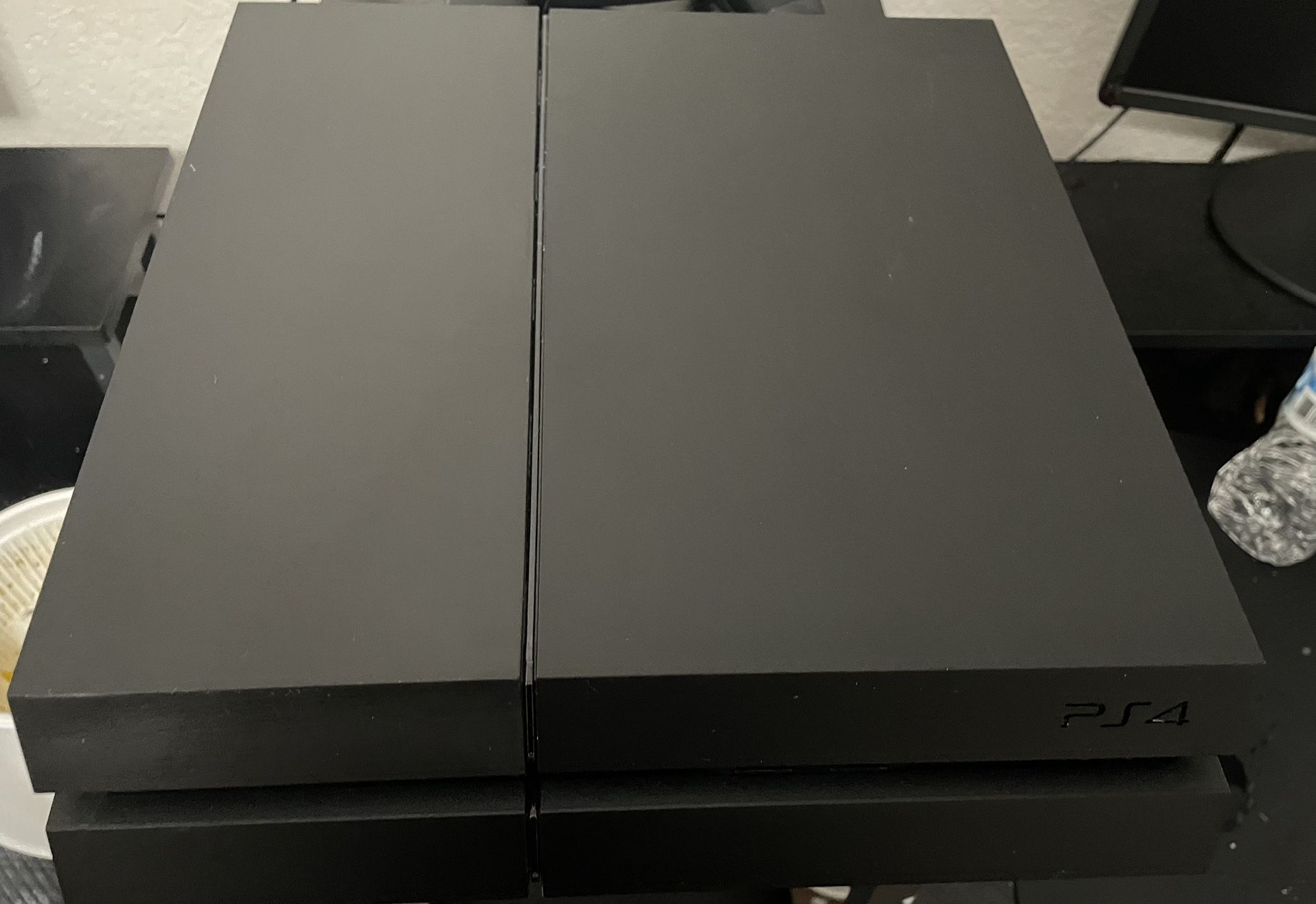 PS4 Slim