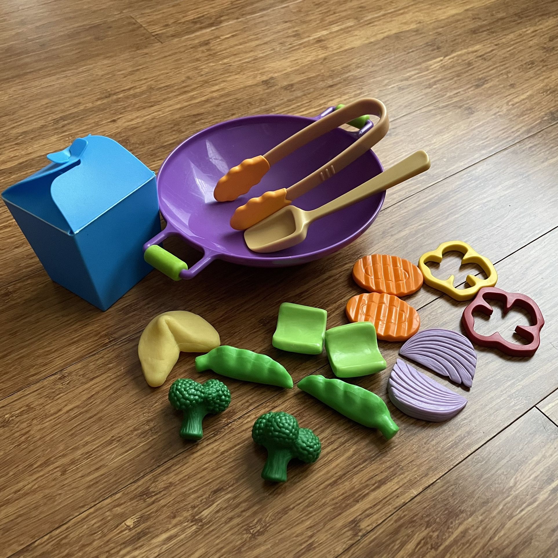 Learning Resources New Sprouts Stir Fry Set