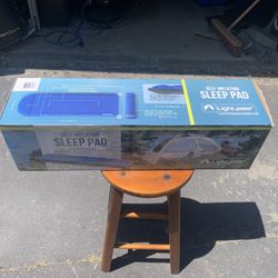 Self-Inflatable Sleeping Pad