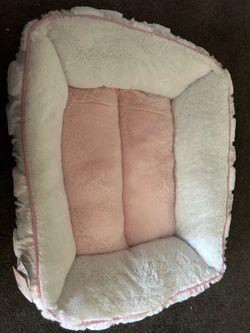 Plush Pet Bed Pink and White