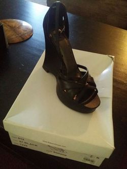 Black Wedges (Bakers)