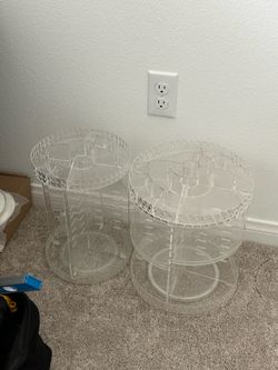 Make up storage