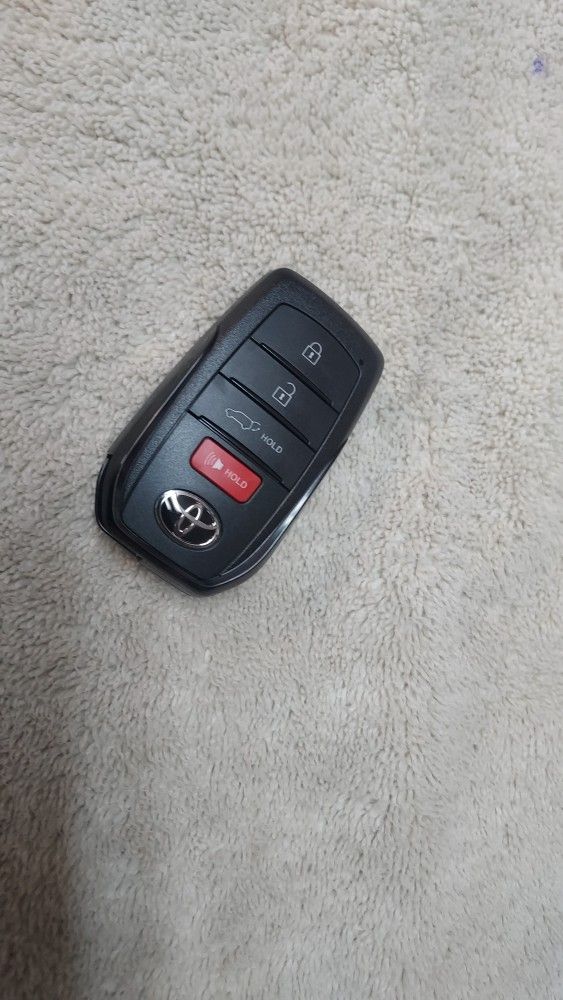 2024 Toyota Venza Remote Transmitter Keyfob Key Fob