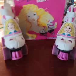 Vintage 1980s Barbie Roller Skates 
