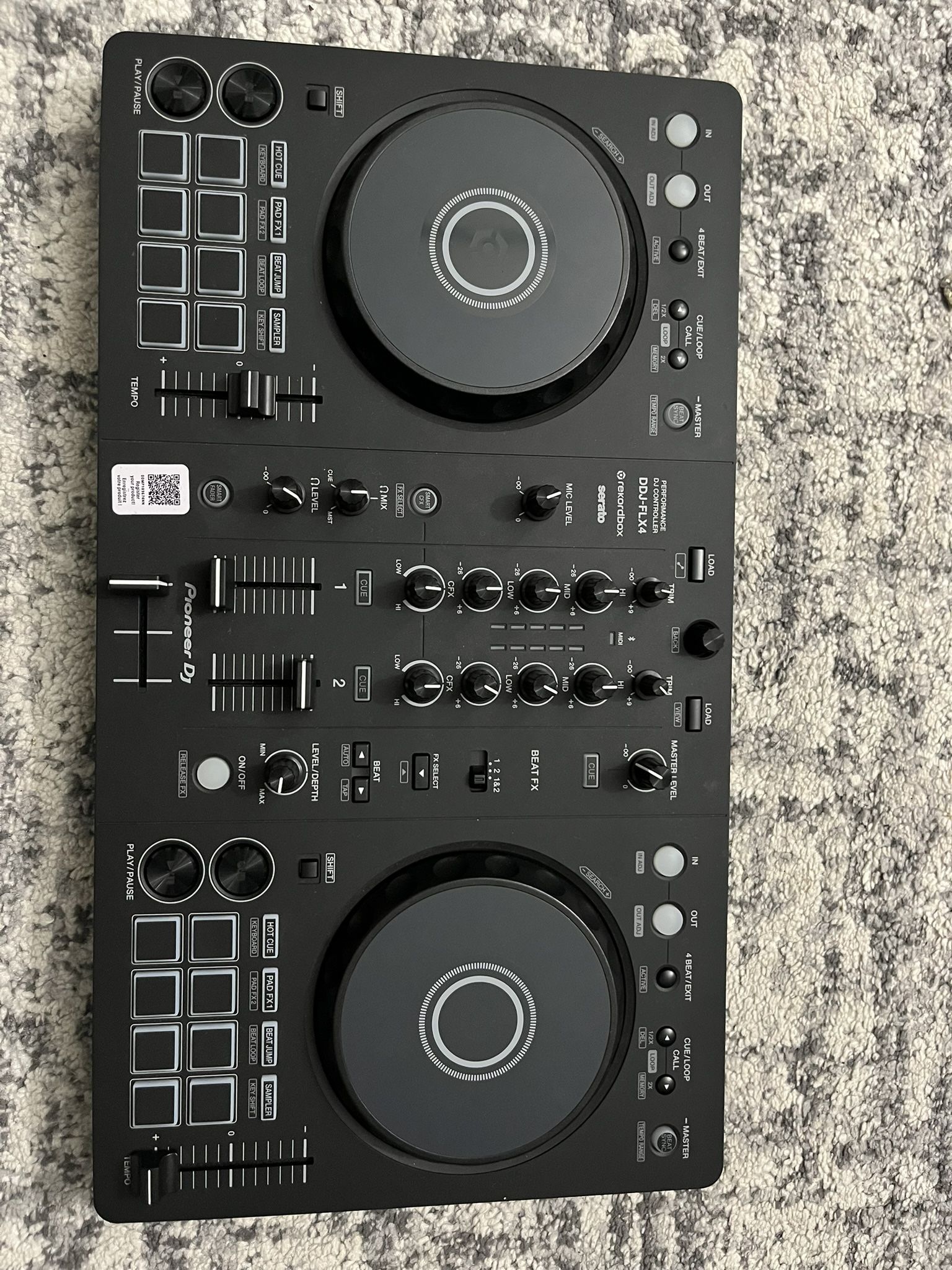 Pioneer DDJ-FLX4 