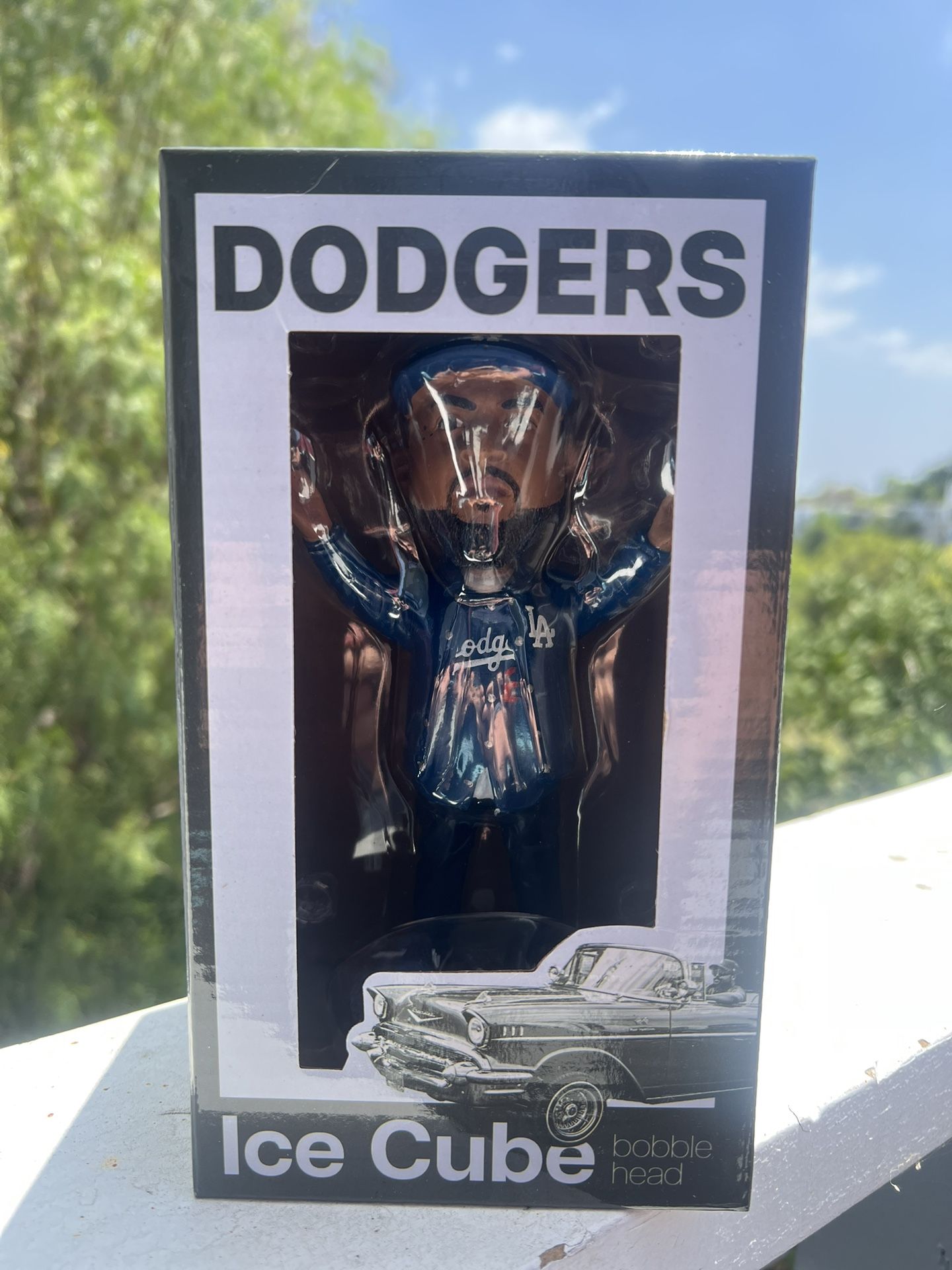 BRAND NEW ICE CUBE BOBBLE HEAD