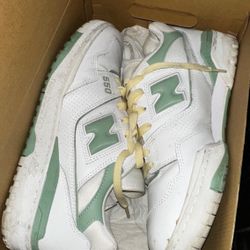 New Balance White/Mint Size 9.5