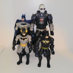 lot of DC Batman figures including Batman Missions Mr. Freeze 