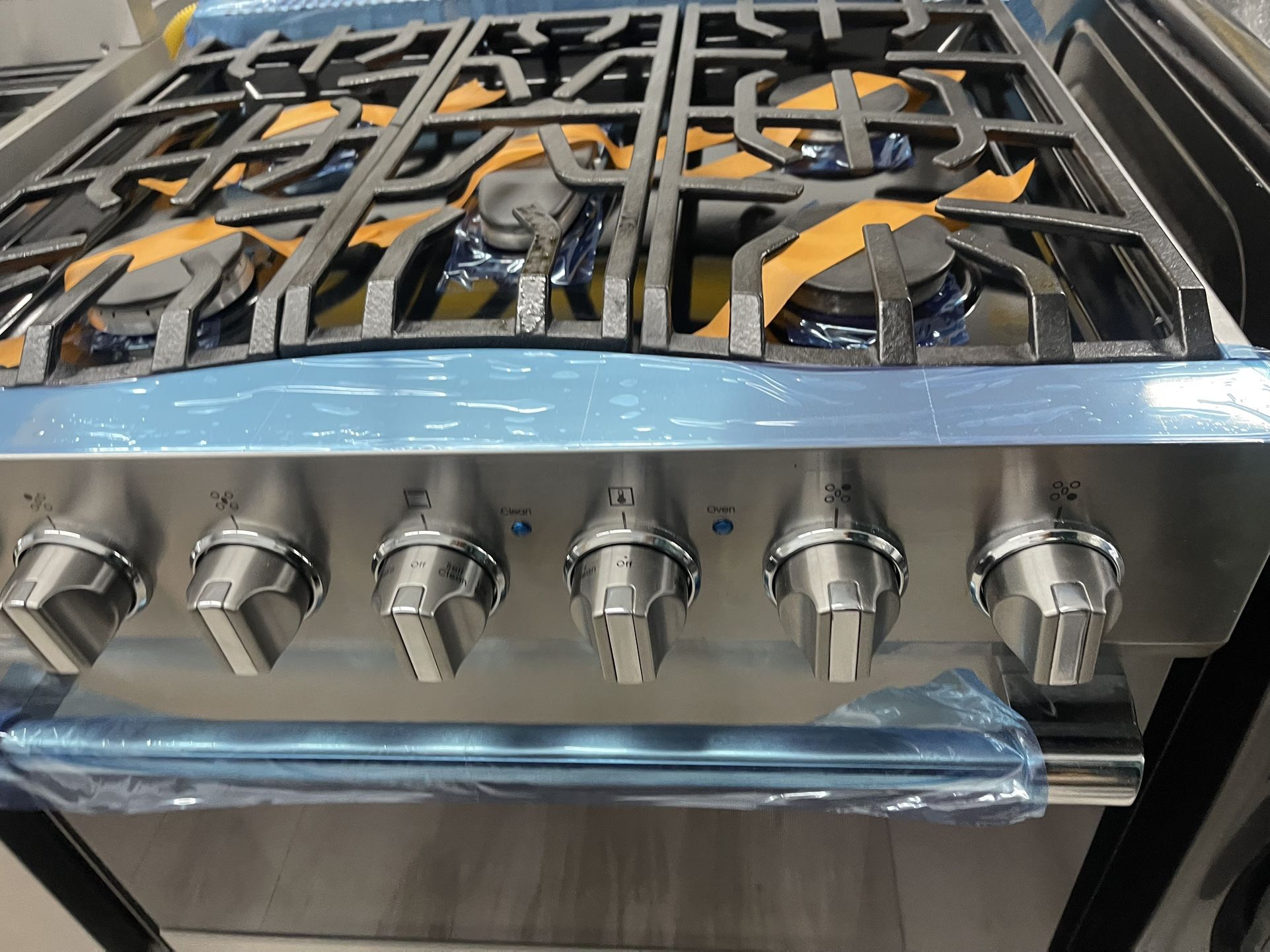 VIKING DUAL FUEL RANGE 30 INCH WIDE