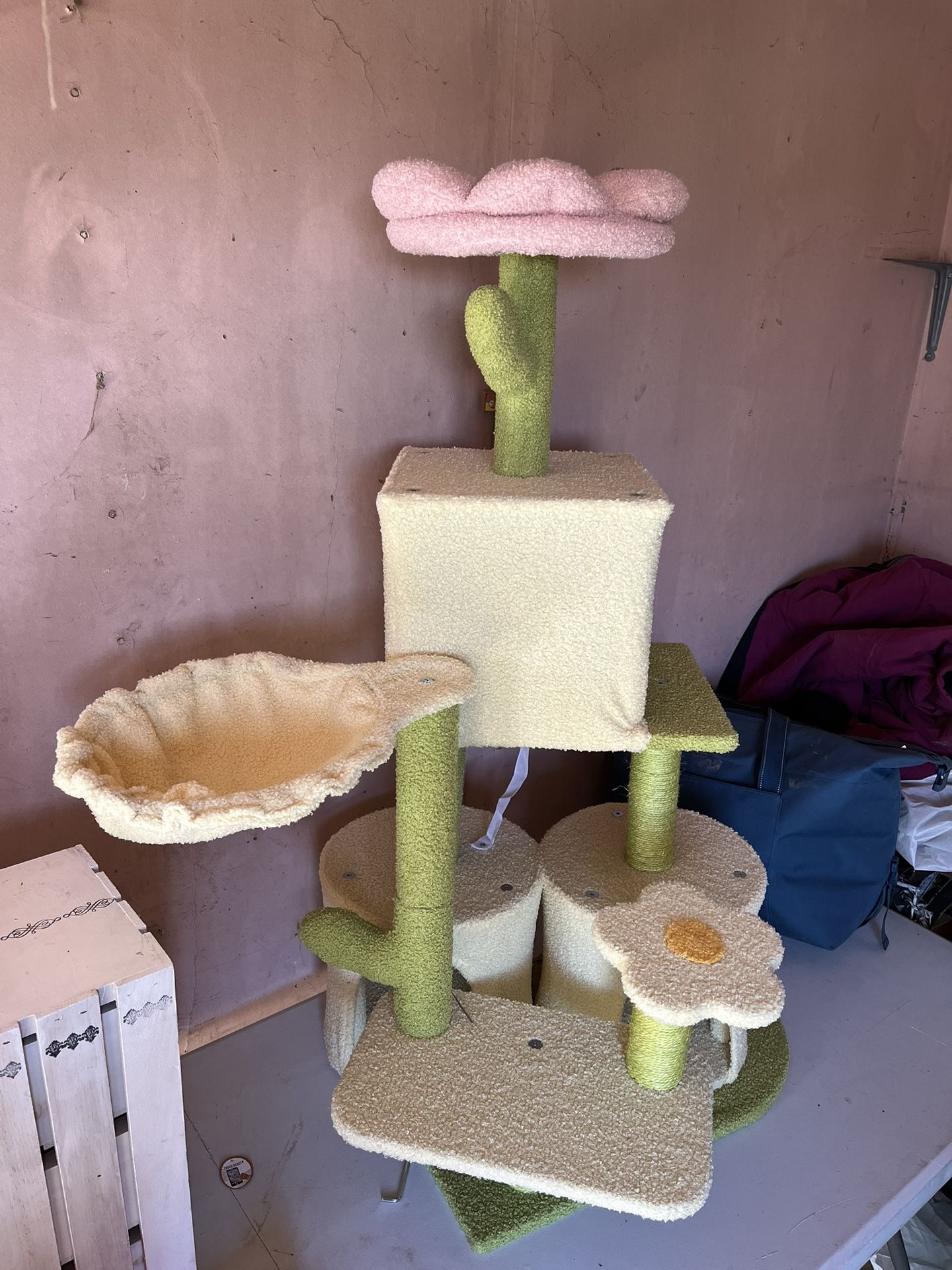 Flower Cat Tree