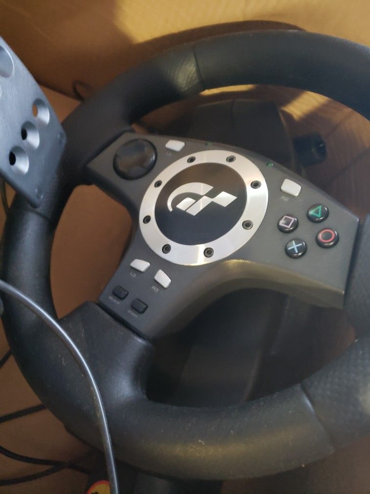 Logitech Driving Force Pro Steering wheel for PC, PlayStation 2 and 3 for  Sale in City of Industry, CA - OfferUp