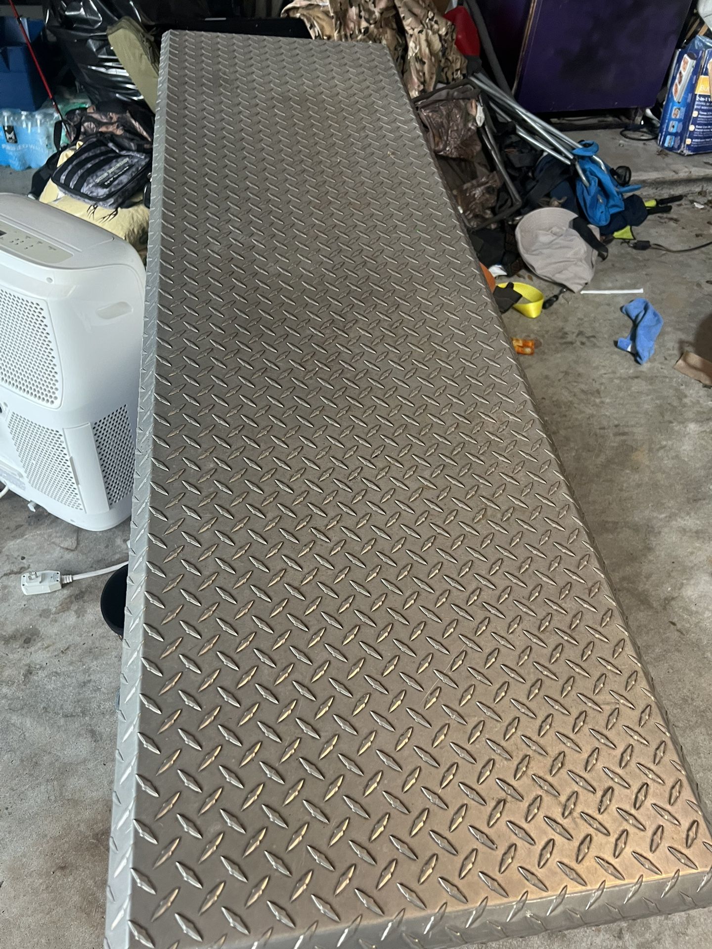 Unknown Brand Truck Toolbox $100