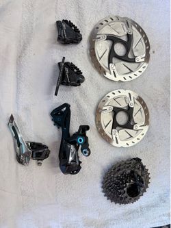 Ultegra R8000 Series - 11 spd hydraulic