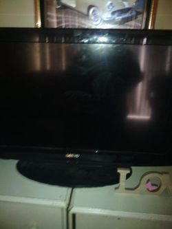 Sanyo 32 inch no remote works great $60