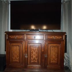 Solid Wood Entertainment Cabinet 