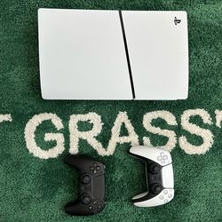 Digital PS5 w/ 2 Controllers