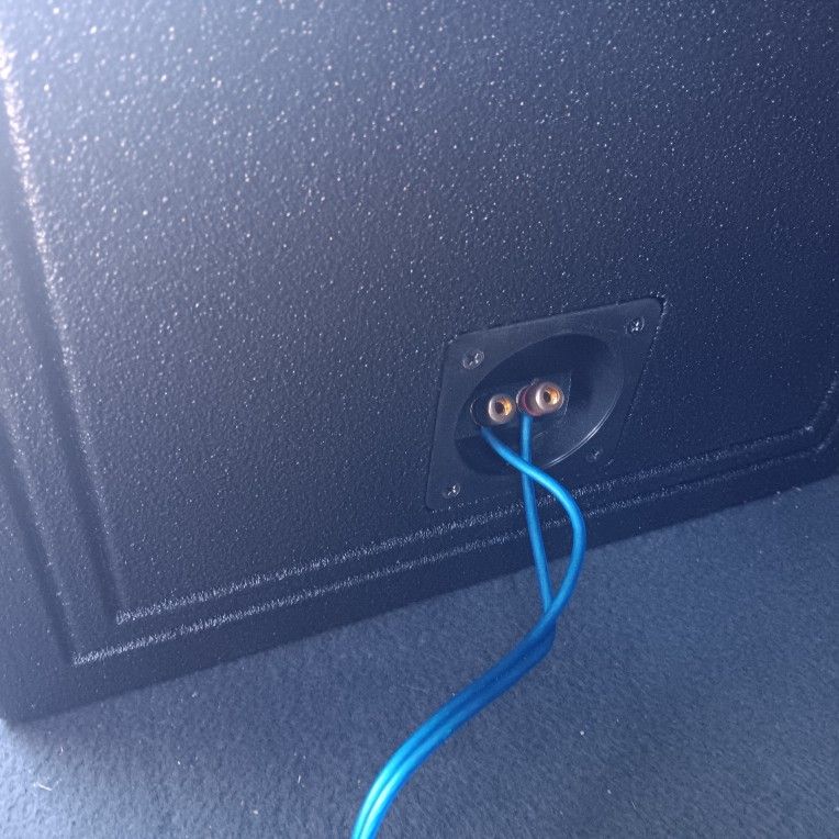 12" Sub and Box