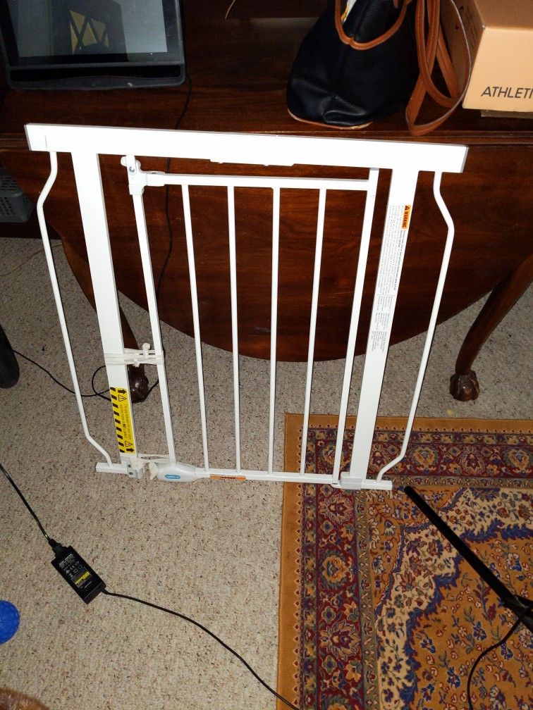 2 Child Gates With All Parts 