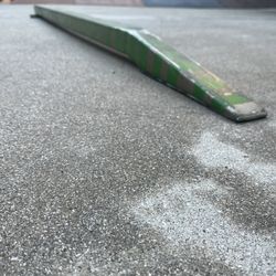 Ride On Grind Skate Rail