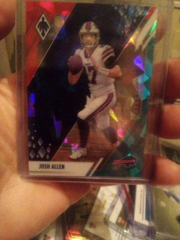2021 Panini Phoenix Josh Allen /50 Fire and Ice Cracked Holo Chargers Prizm #11