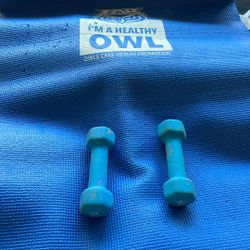 Yoga Matt And 2 Lb Weights 