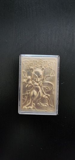 Rare GOLD Mewtwo card