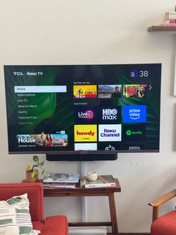 TCL 55-Inch 6-Series 4K Smart Roku TV + Wall Mount