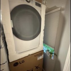 🧺 LG WASHER & GAS DRYER COMBO – BRAND NEW, IN BOX! 🔥
