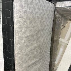 TWIN MATTRESS (DELIVERY + BOX/FRAME AVAILABLE