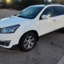 2016 Chevy Traverse LT