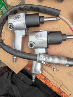 Ingersall two 1/2 inpack guns and one ingersall tire buffer
