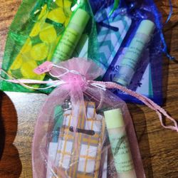 All Natural Lip Balm With Keychain Holder 