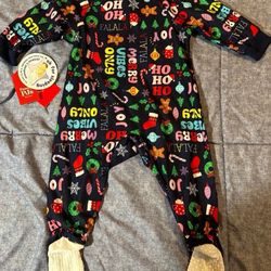 Pajamas Baby Holiday Toss One-Piece Footed Pajamas, for Macy's, Size 6-9 months, NWT