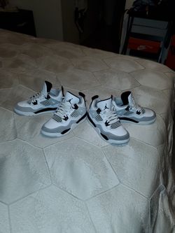 Jordan 4 Military Black