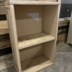 Compact Bookshelf