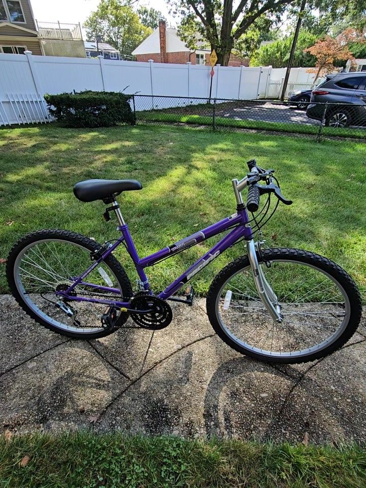 Pacific Stratus 21 Speed Mountain Bike