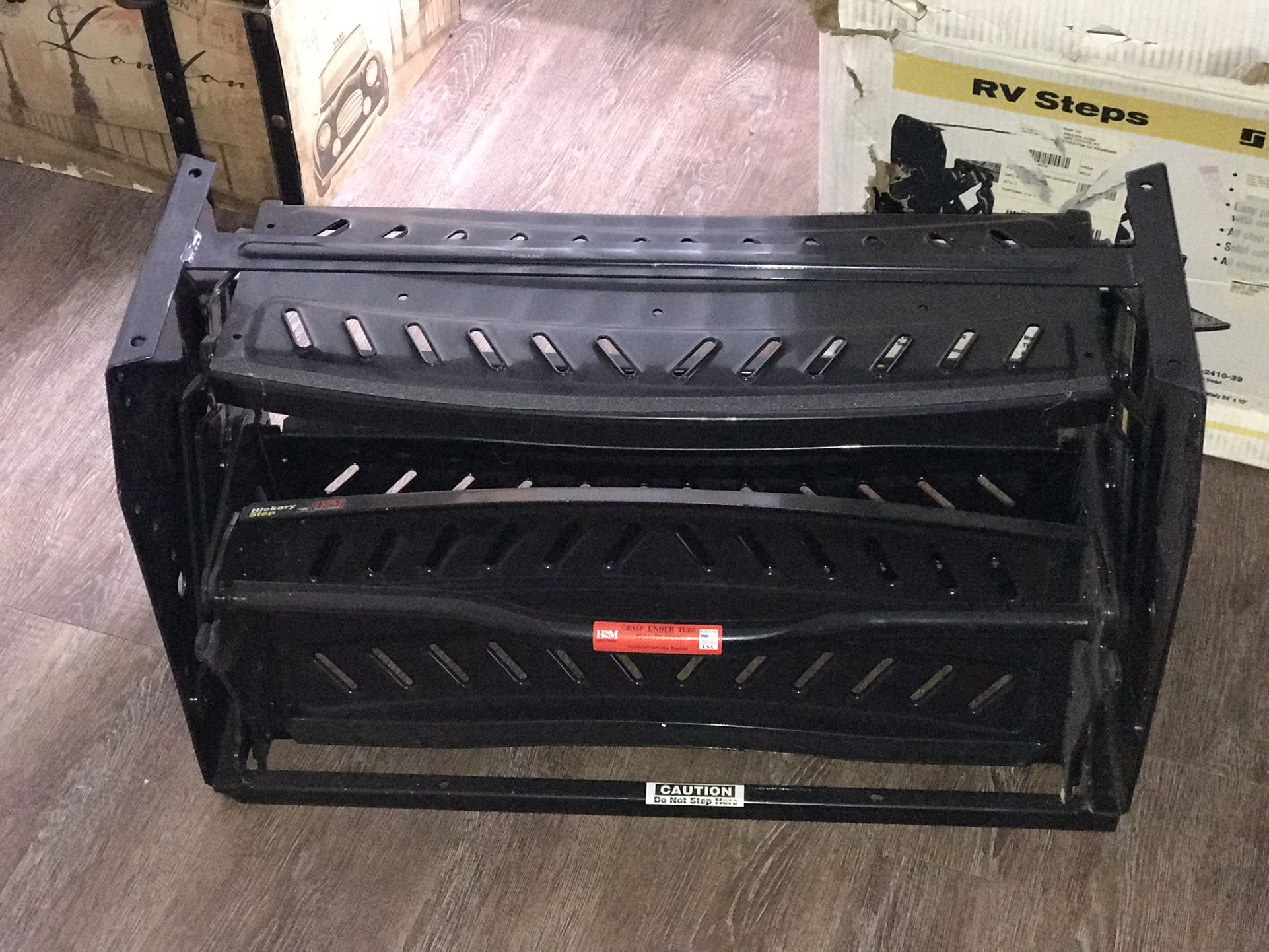 Stromberg Carlson Products Inc. Model SM-24-39 RV Steps