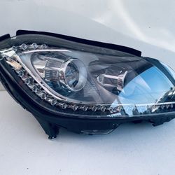 2012-2014 MERCEDES BENZ CLS CLS550 RIGHT PASSENGER SIDE HEADLIGHT LED OEM