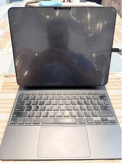 Apple iPad Pro M4 13” bundle