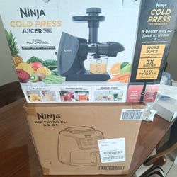 Ninja Air fryer and Cold Press Juices Masticator 