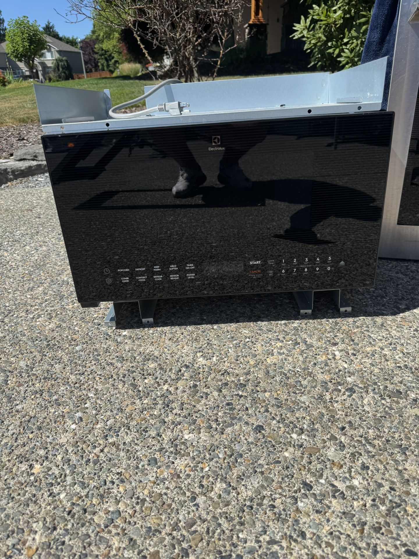 Electrolux Microwave