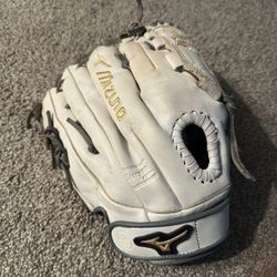Mizuno 12.5" MVP Prime Fast Pitch Baseball Glove