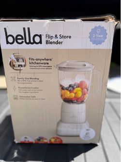 Bella Flip & Store Blender072