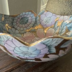 Vintageww Toyo Golden Peony floral bowl