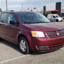 2009 Dodge Grand Caravan SE, Mini-Van