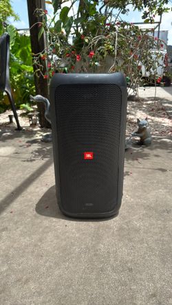 JBL PartyBox 100