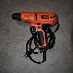 BLACK+DECKER Corded Drill, 5.5-Amp, 3/8-Inch (DR260C)